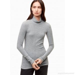 Aritzia buswell cream turtle neck